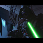 In Rage schlägt Luke Darth Vader die Hand ab. Erst dann merkt er, was er tut und wirft sein Lichtschwert weg: Er will nicht gegen seinen Vater kämpfen.
