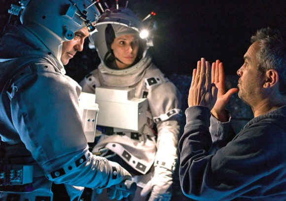Alfonso Cuarons „Gravity“ mit Sandra Bullock und George Clooney war ein voller Erfolg und brachte dem Regisseur unteranderem den Oscar und einen Golden Globe für die Beste Regie ein. 
