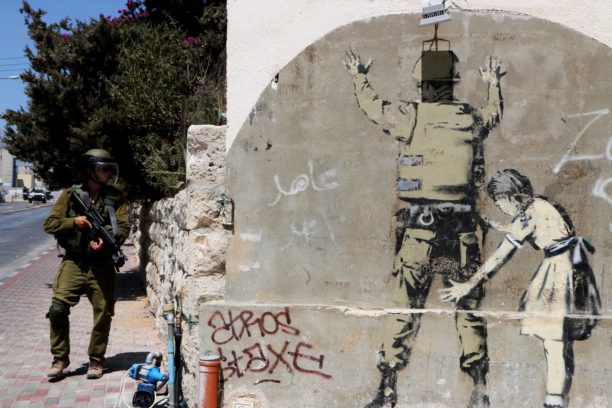 Ein Banksy-Werk im israelischen Bethlehem.