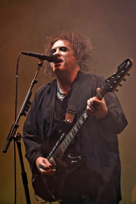 BERLIN, GERMANY - OCTOBER 18 Singer Robert James Smith of the British band The Cure performs live during a concert at the Mercedes-Benz Arena on October 18, 2016 in Berlin, Germany. (Photo by Frank Hoensch/Redferns)