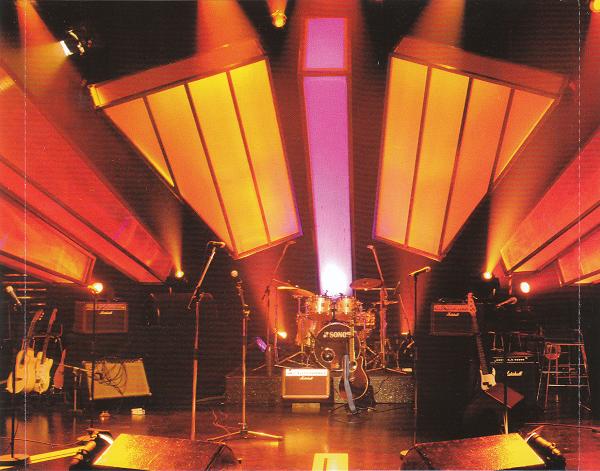 The Last Shadow Puppets - The age of the understatement