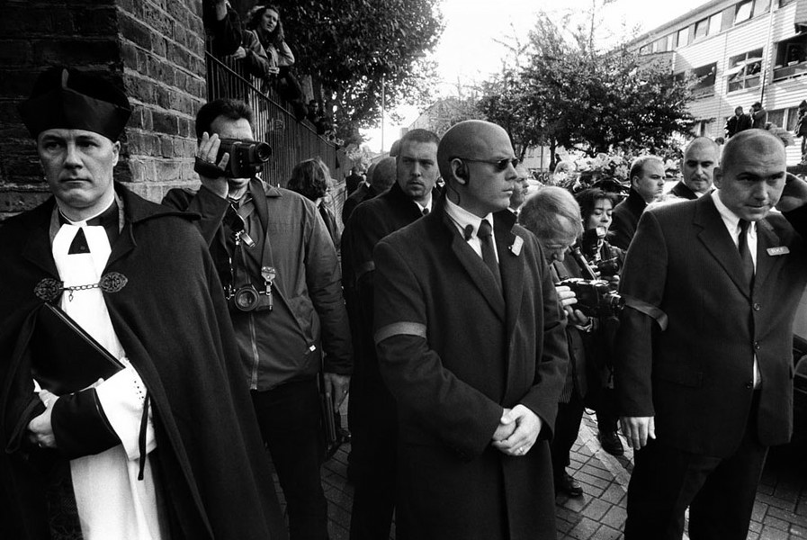 Jocelyn Bain Hogg: „The Family“