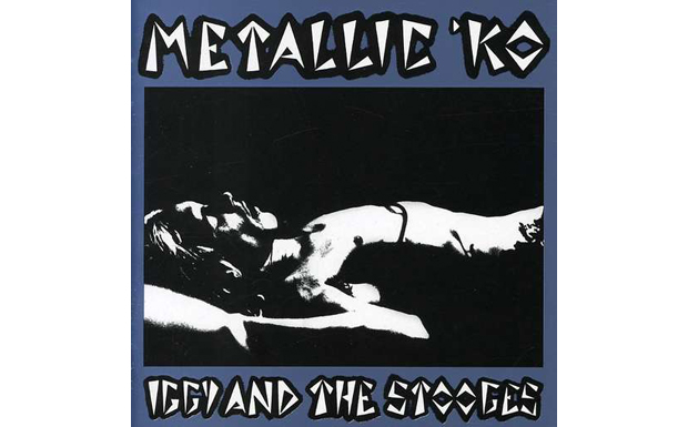 Mike Köhler schreibt im April 1999: "METALLIC KO reduziert den Rock n Roll auf seine Grundwerte: Zügellose Energie, Anar...