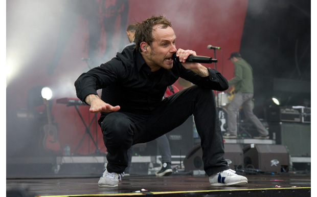 Haben den Sonntag gerettet: Donots waren die Band, die am Sonntag neben Deichkind und den Hosen für die beste Stimmung so...