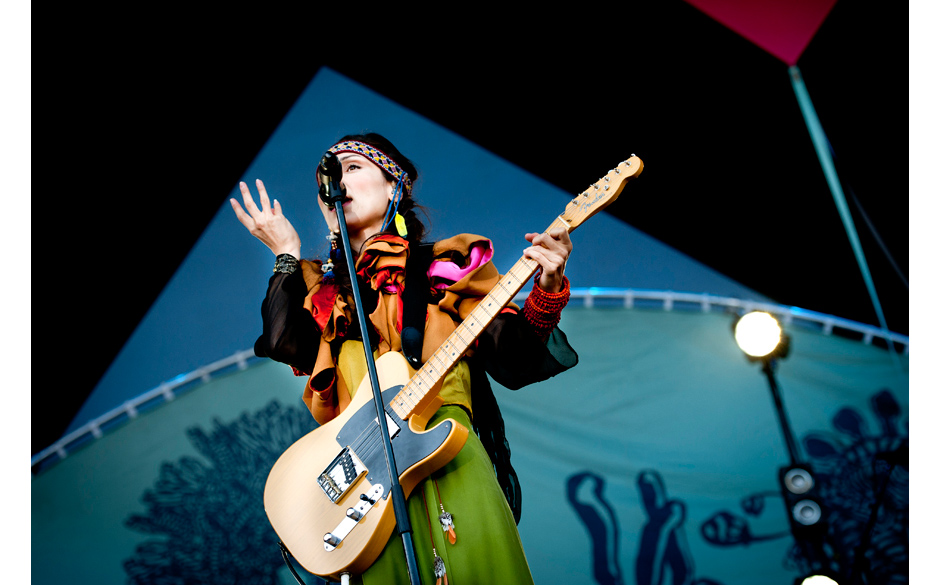 ... geht textlich aber tiefer, als andere Radiograzien.