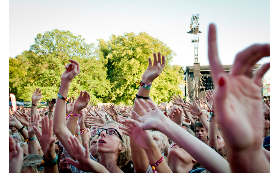 Ihre schwedischen Fans sind jedenfalls zahlreich erschienen.