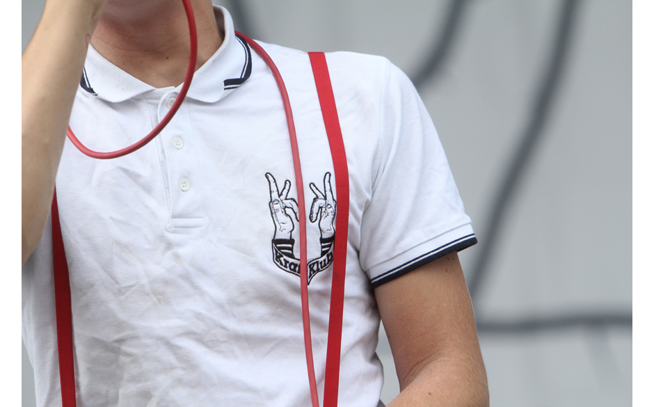 Das Poloshirt eines unbekannten Kraftklubbers