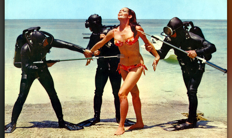 Operation tonnerre THUNDERBALL de TerenceYoung avec Claudine Auger (James Bond girl ) 1965