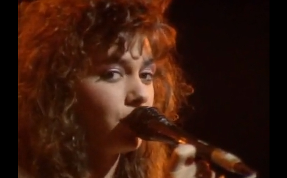 The Bangles: "Walk Like an Egyptian". Gibt es eigentlich einen Beleg dafür, dass Ägypter je seitlich getanzt haben?