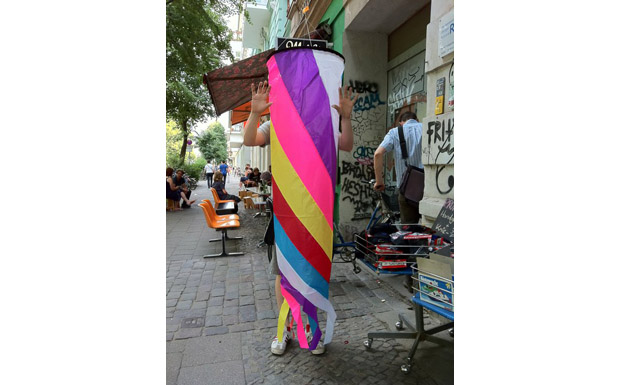 9. Platz: Jochen Overbeck. Streng geht anders - Platz 9 unseres Kritiker-Rankings 2012, belegt mit 3,57 Sternen. Kein Grun...