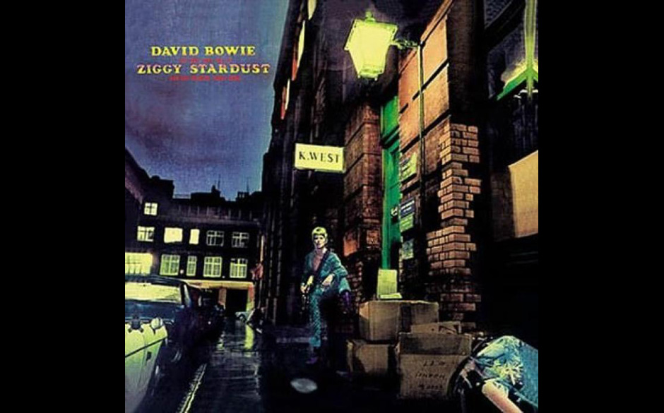 7. David Bowie — THE RISE AND FALL OF ZIGGY STARDUST AND THE SPIDERS FROM MARS
