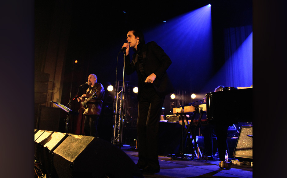 NIck-cave-05.jpg