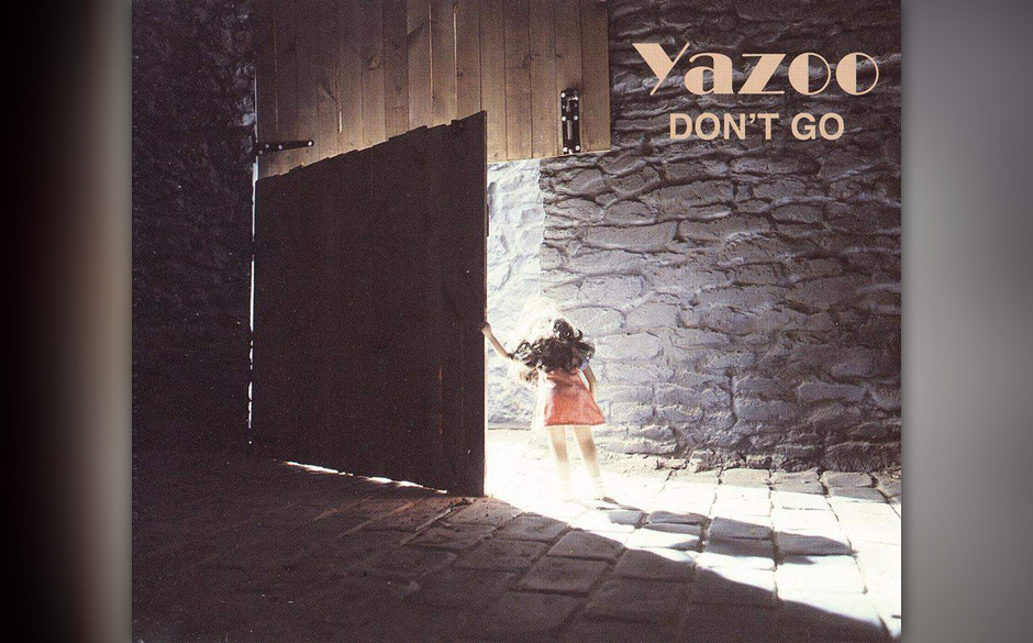 10. Yazoo - „Don´t Go“ (1982)
Ein weiteres Beispiel dafür, wie erstaunlich gut „kalte“ Elektronikklänge und „...