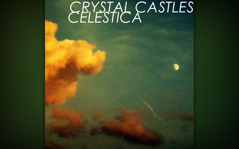 28. Crystal Castles -  „Celestica“ (2010)
So etwas Schönes machen diese beiden Kanadier, wenn sie einem nicht gerade ...