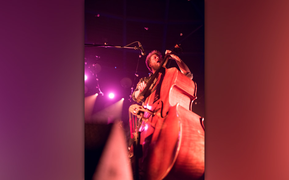 Mumford & Sons im Berliner Velodrom