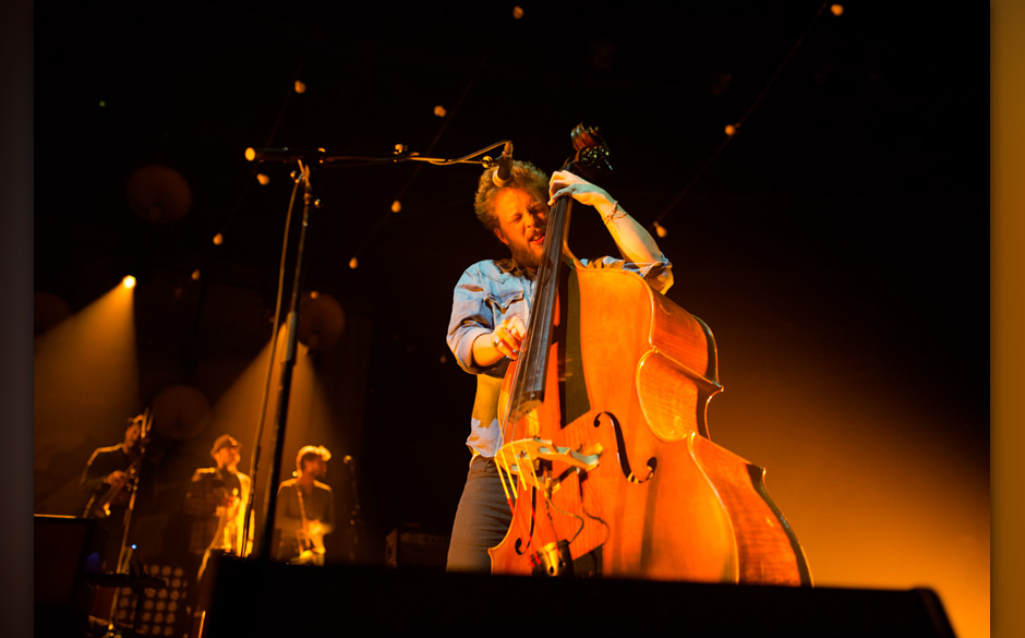 Mumford & Sons im Berliner Velodrom