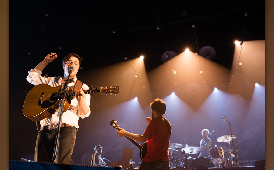 Mumford & Sons im Berliner Velodrom