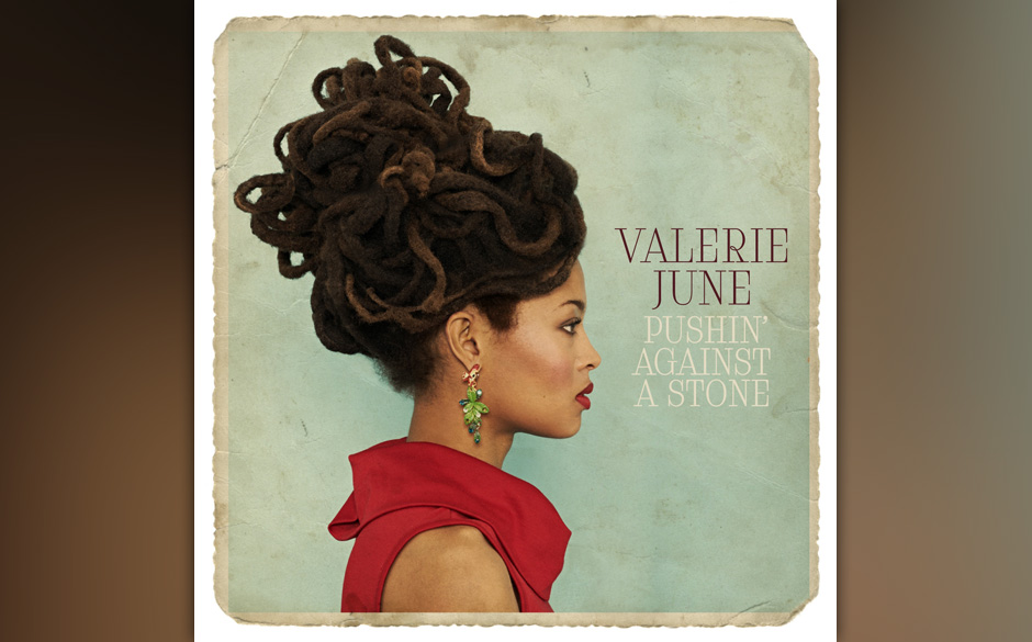 Valerie June - "Pushin' Against A Stone".  >>> zum Stream