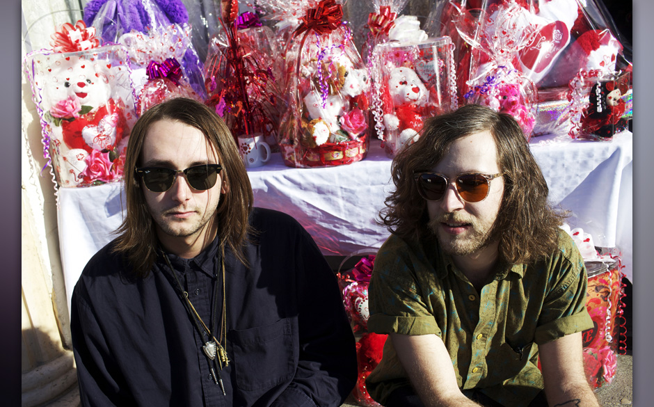 Psych-Pop, der genauso viele Lächeln erzeugt, wie er Haken schlägt