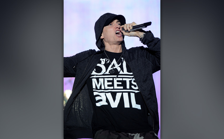 Bonnaroo 2011 - Day 3 - Eminem