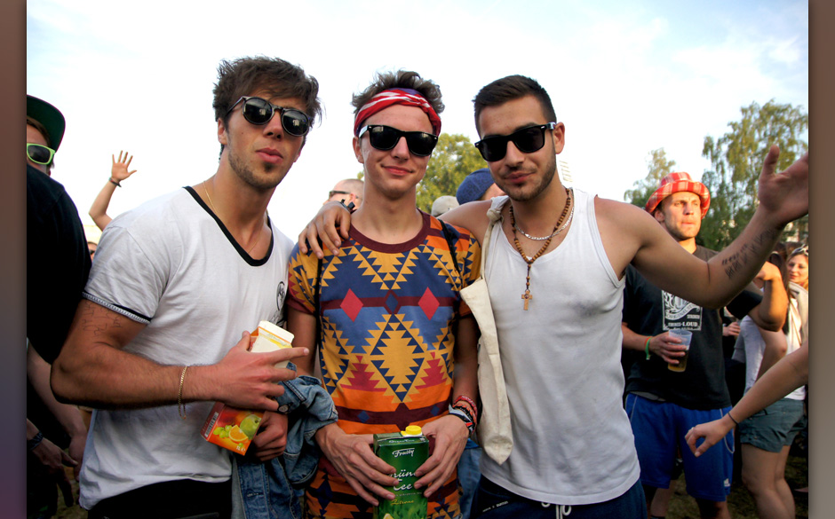 Coole Jungs beim Red Bull DJ-Set