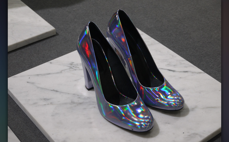 Metallic-Pumps von Won Hundred