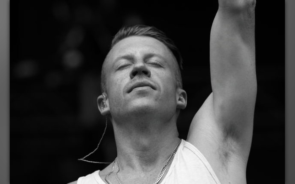 Nominiert für "Best Video With a Social Message": Macklemore & Ryan Lewis - "Same Love"