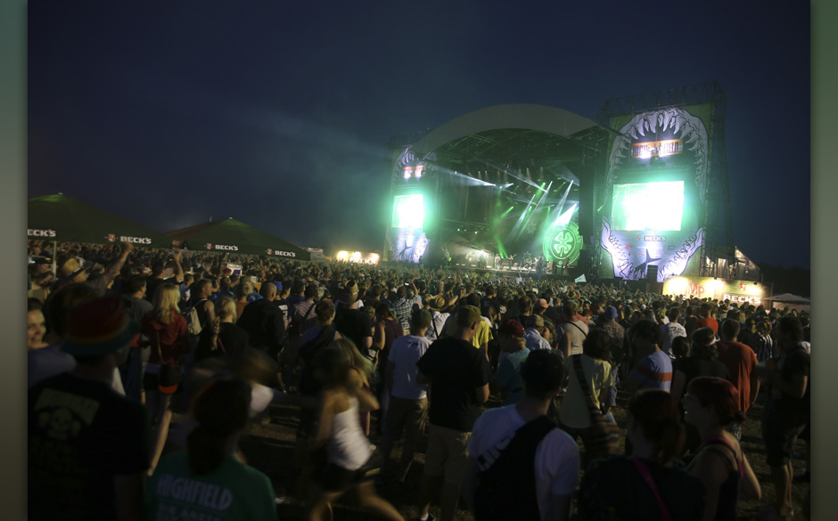 130816-705-flogging molly.jpg