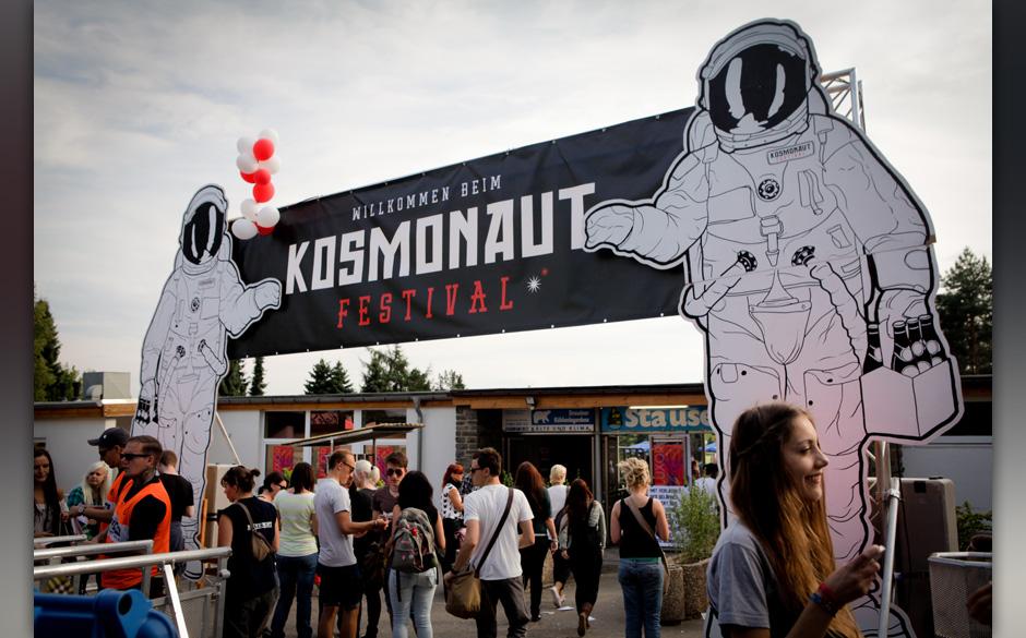 Vor Ort gab es nachmittags keine der rund 6000 Tickets mehr: das Kosmonaut Festival 2013 war ausverkauft.