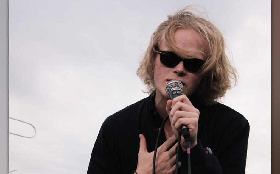 Kakkmaddafakka beim Auf den Dächern Festival 2013