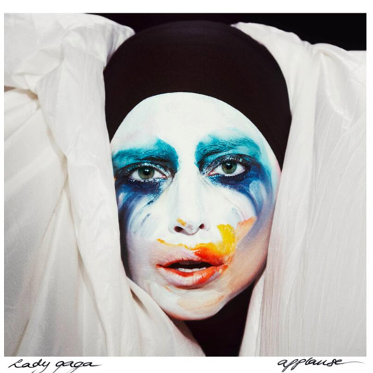 Platz 10: Lady Gaga – „Applause“