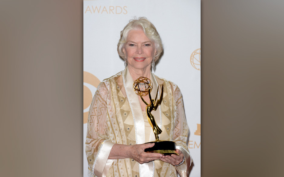 Ellen Burstyn gewann einen Emmy für ihre Nebenrolle der Margaret Barrish Worthington in der Mini-Serie 'Political Animals'.