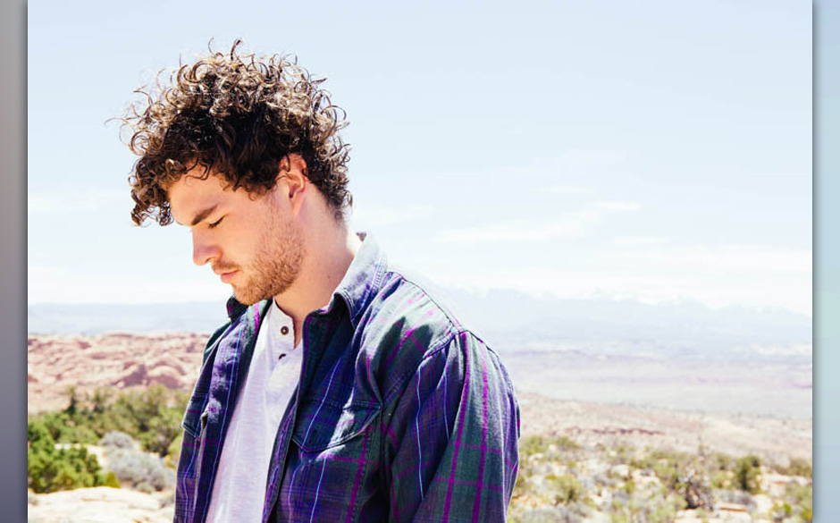 Vance Joy

Der einzige Australier in der Liste ist in Down Under bereits eine große Nummer. Seine Single „Riptide“ wu...