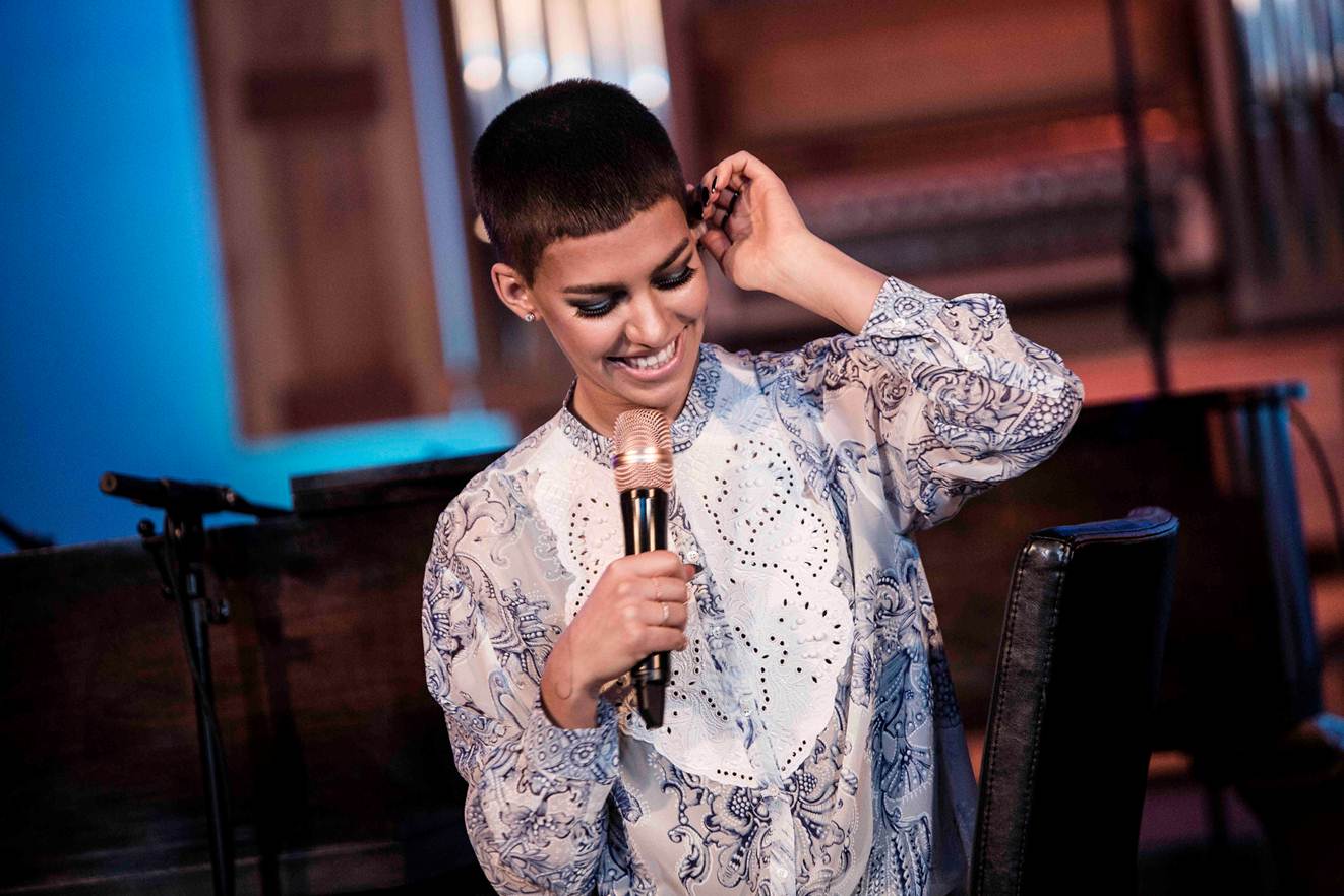 Frida Gold_live_2013_2.jpg