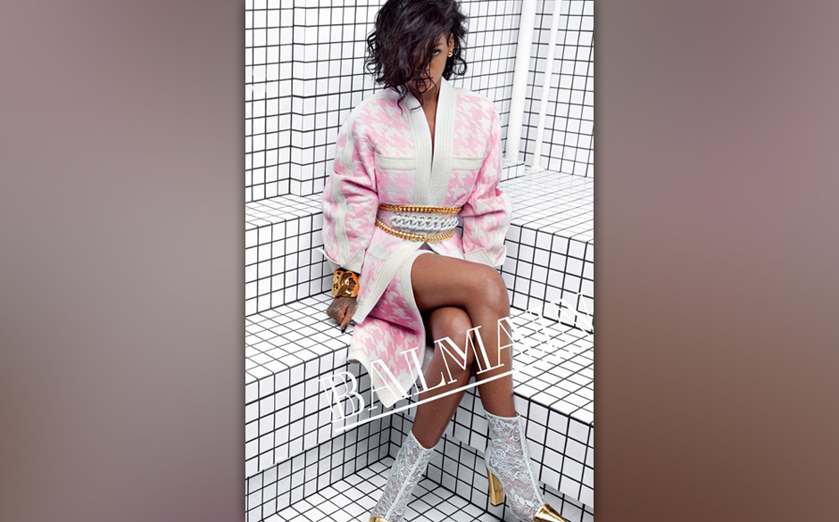 rihanna-is-the-face-of-balmains-2014-springsummer-campaihn-2.jpg