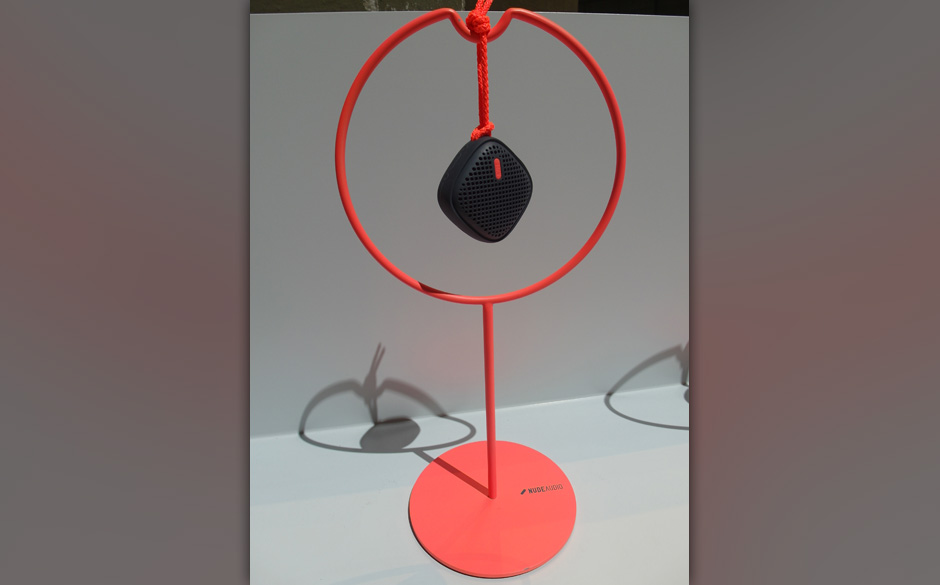 Gesehen bei: Nude Audio.