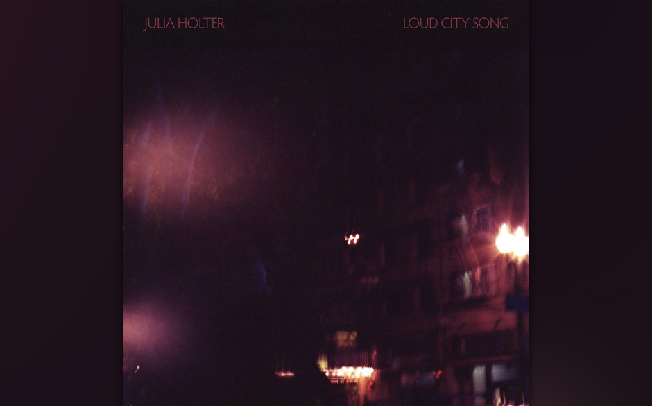 Platz 100	:	Julia Holter	–	LOUD CITY SONG	mit	152	Stimmen