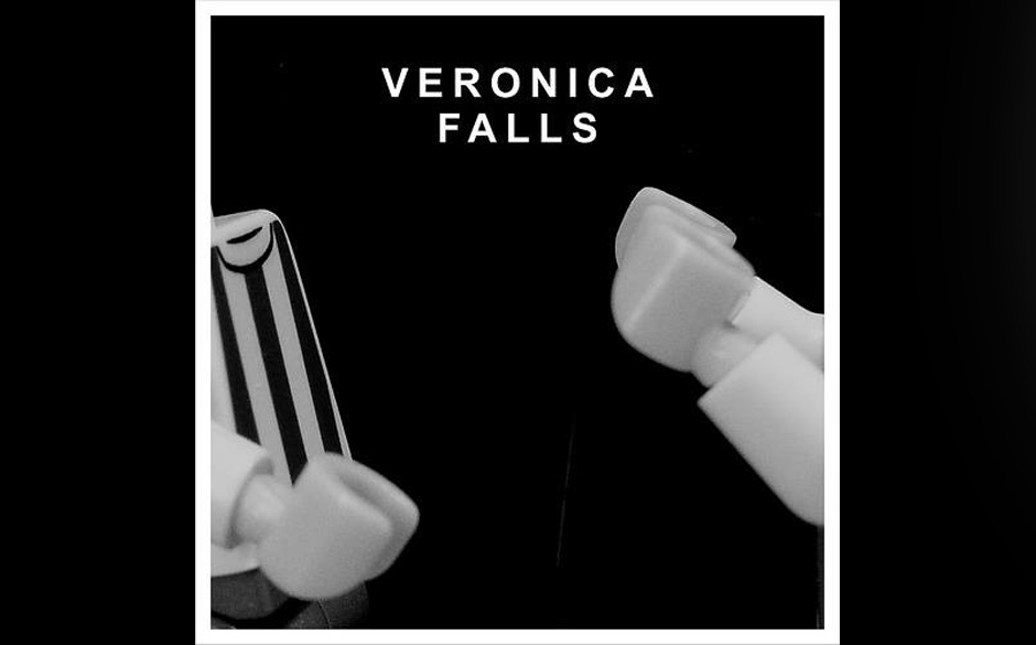 Veronica Falls - WAITING FOR SOMETHING TO HAPPEN