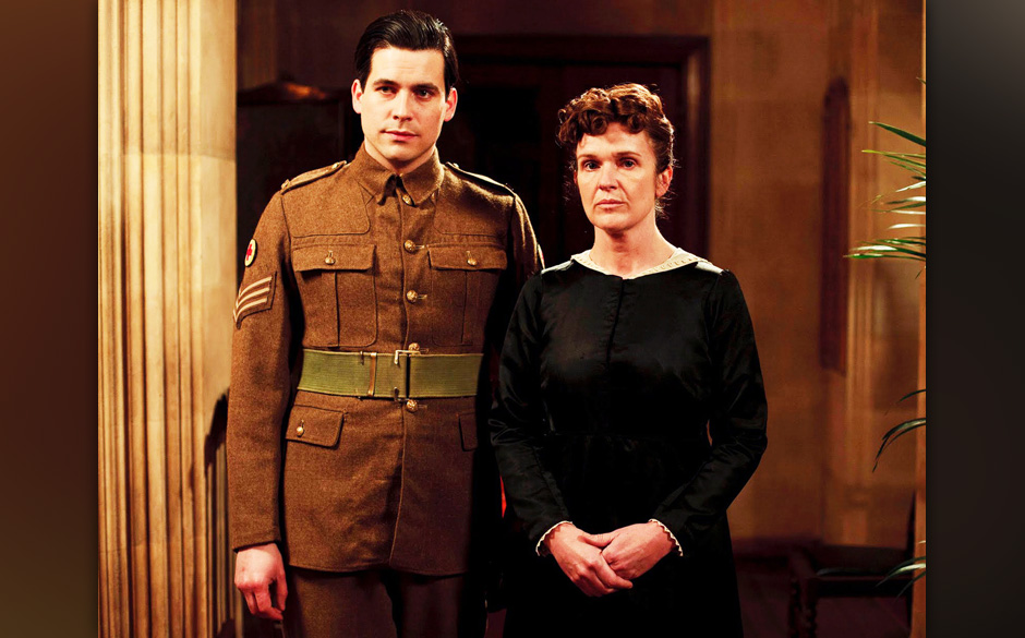 "Downtown Abbey"
SPIN-OFF-TITEL: BARROW – A HOUSE OF LIES