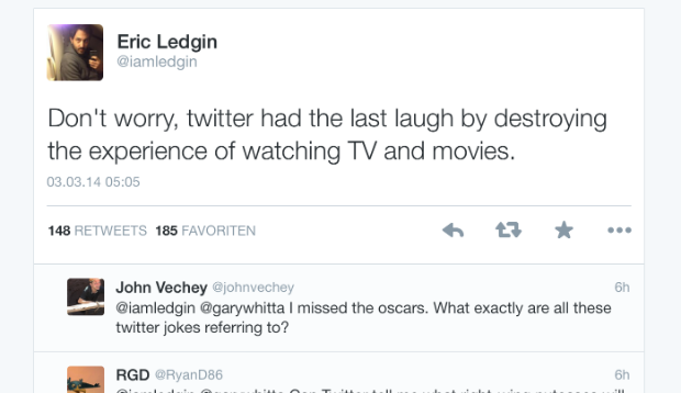 In Bezug auf die aufmerksamkeitsteilende Wirkung des Second-Screen-Erlebnisses? Wahr. Leider.