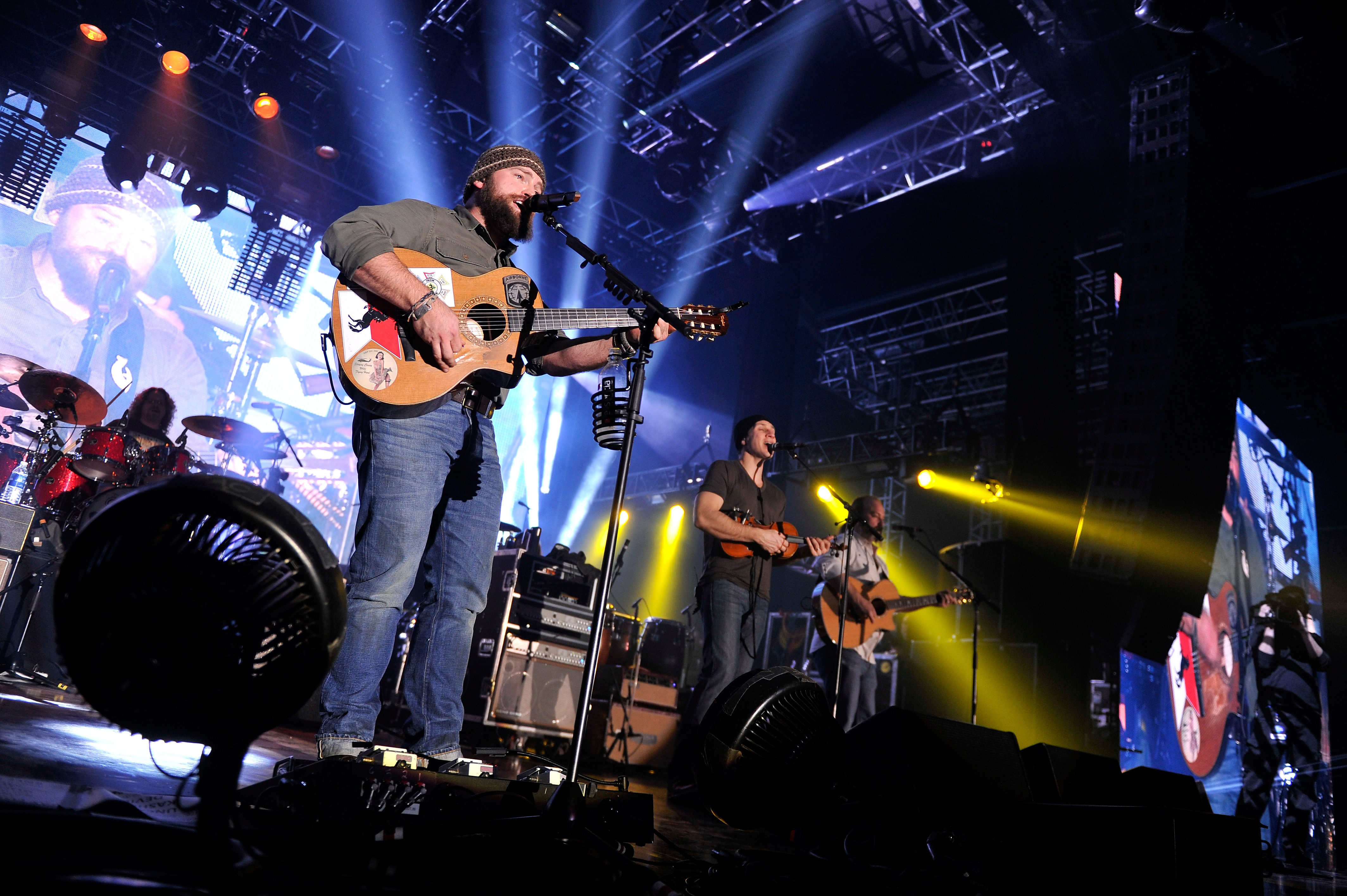 30. Zac Brown Band – 9,888,213.32 Dollar
