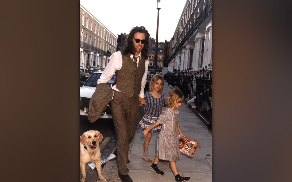 Bob Geldof 1996 mit Peaches (M) und Pixie