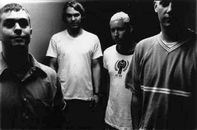 Die Emo-Band Mineral aus Texas spielt im Herbst 2014 ihre ersten neuen Shows seit 17 Jahren.