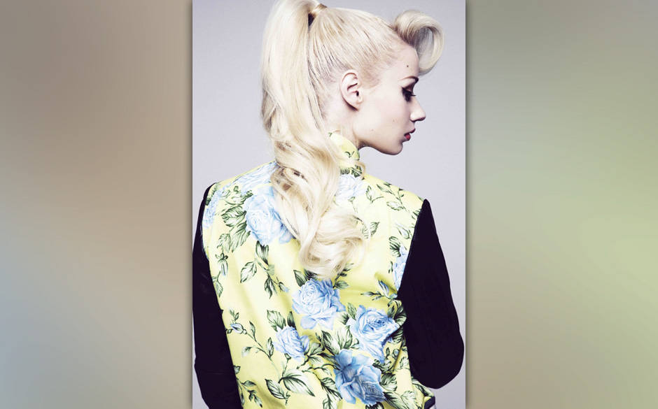 IggyPR5 (533x800).jpg