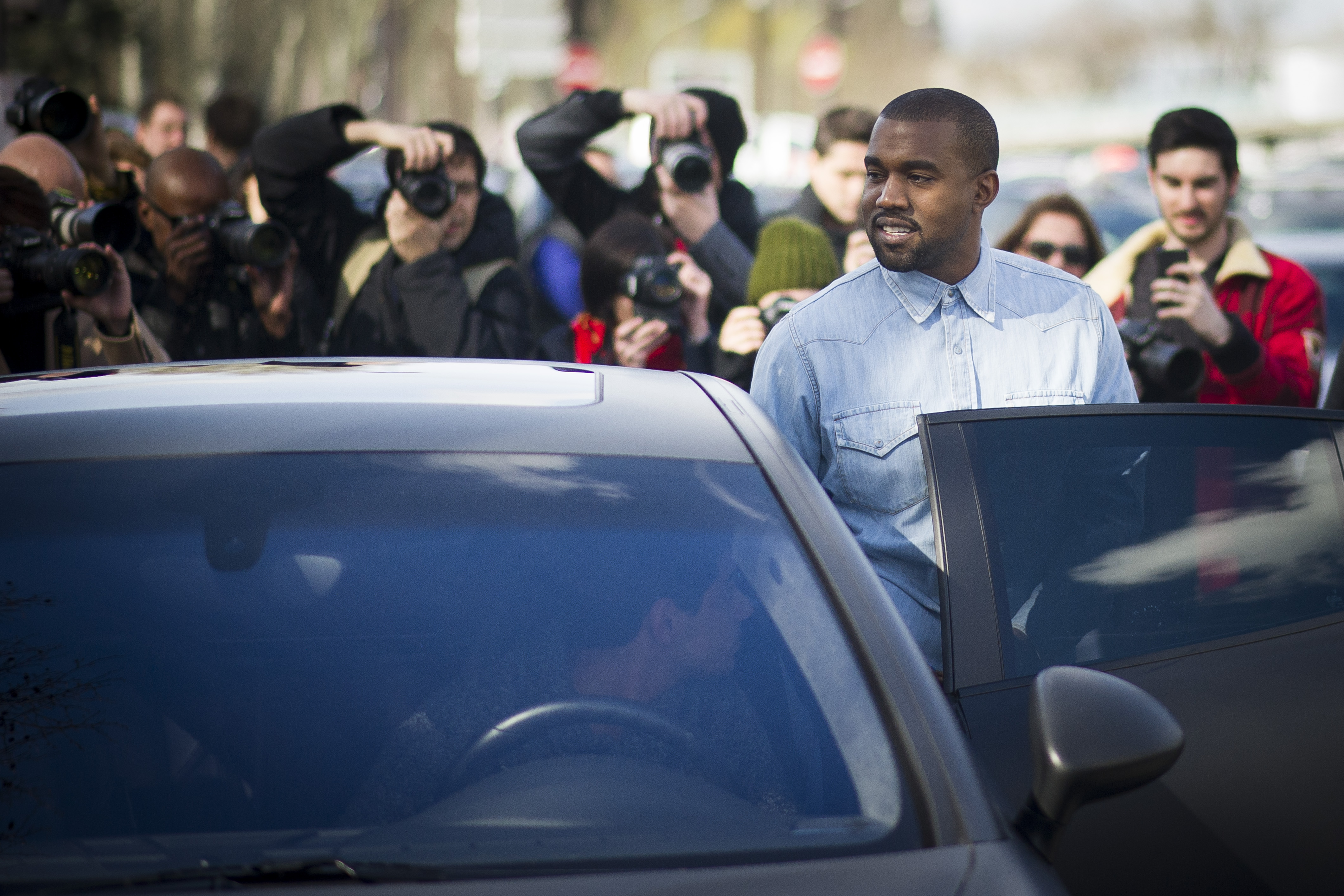 Street Style - Day 6 : Paris Fashion Week - Womenswear Fall/Winter 2014-2015