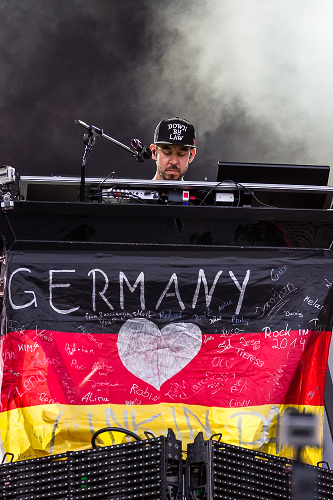 Linkin Park - Rock im Park 2014 - 8-6-2014_0002.jpg