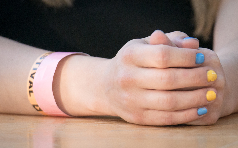 Wiesen auf  Menschenrechtsverletzungen in der Ukraine hin Roskilde Festival 2014