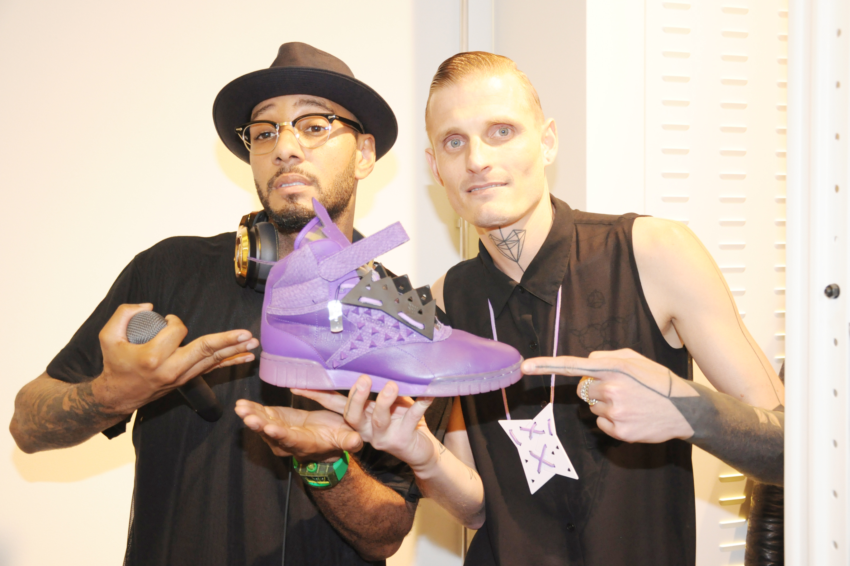 ... und präsentierte gemeinsam mit Rapper Swizz Beatz. Beide traten im Anschluss bei ihrer gemeinsamen Aftershow-Party auf.