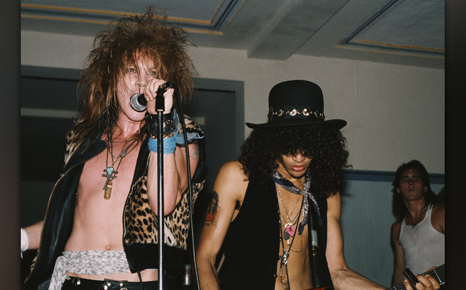 Guns n' Roses At UCLA Frat Party