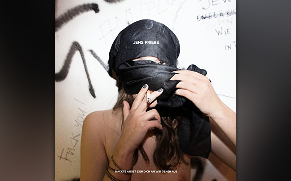 Platz 3: Jens Friebe - NACKTE ANGST ZIEH DICH AN WIR GEHEN AUS

Harte Nippel für Wittgenstein: Der Diskurspop von Friebe ...